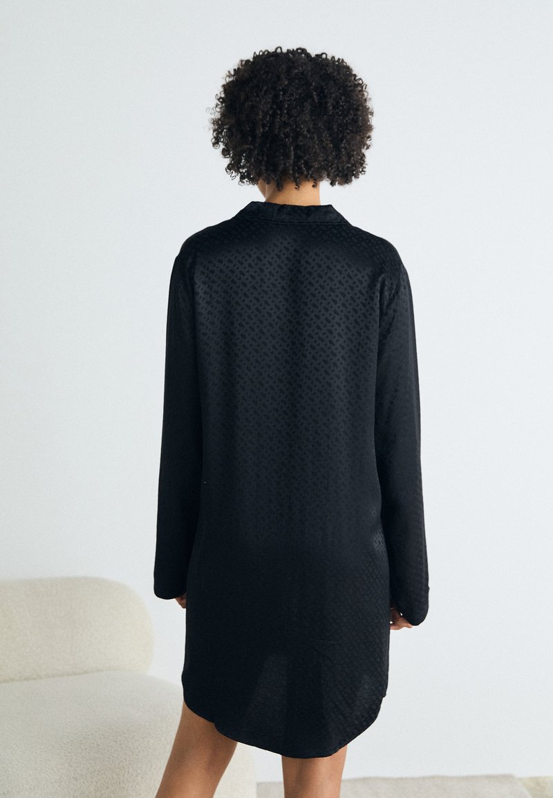 Sottobicchieri The Wasama In Pelle - Design Elegante Minimal Nero | Diametro 9 Cm | Protettivi E Facili Da Pulire