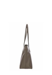 Sac fourre-tout en cuir marron avec deux longues poignées, de forme triangulaire et surface texturée. Présente une large ouverture en haut.