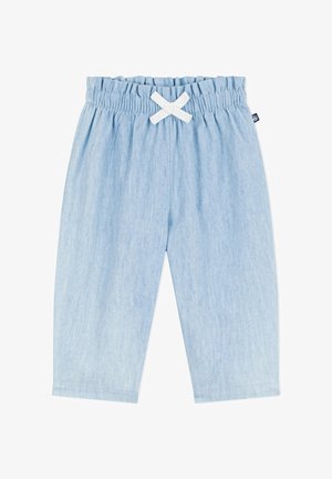 Pantalon pour enfant bleu clair en tissu doux, doté d'une ceinture élastique avec un nœud blanc en accent. Coupe droite.
