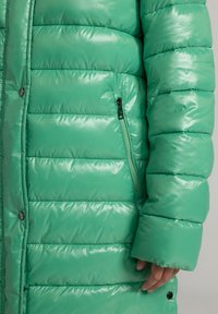 Manisa STEPP RECYCELT - Wintermantel - grün