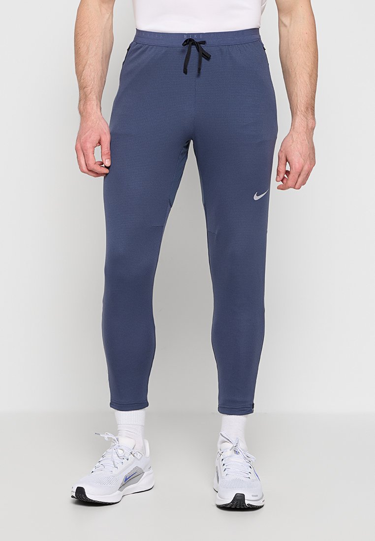 Pantalones montañeros largos