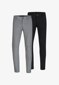 Unselected, grey mix black