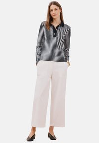 Polo - white
