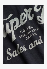 Unausgewählt, eclipse navy