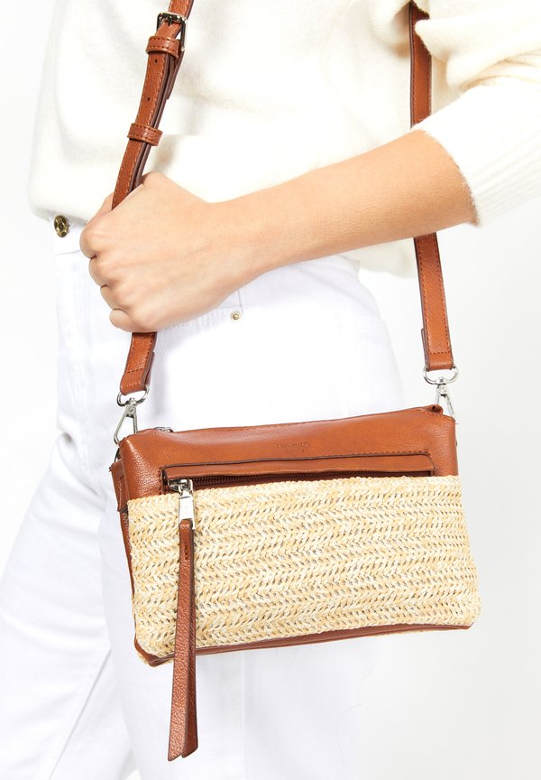 RANES  - Umhängetasche - beige