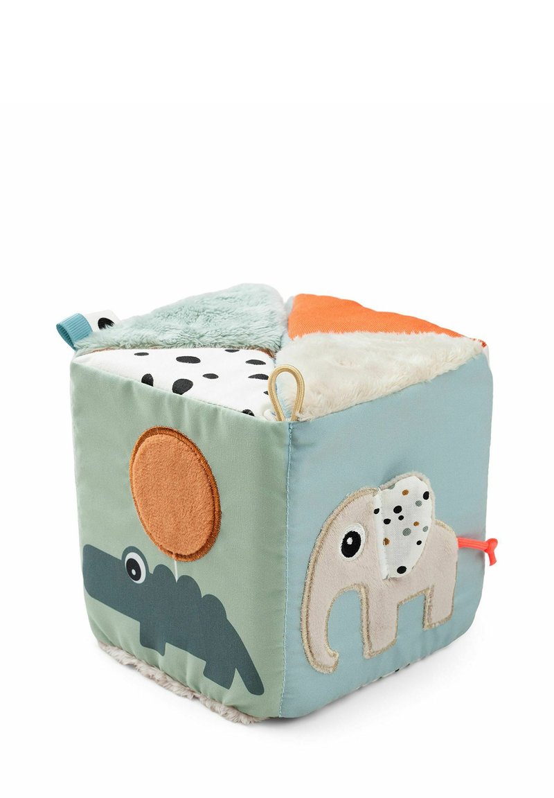 Mjuk, mångtexturerad kub med plyschsektioner i mintgrön, orange, vit med svarta prickar, som har design av en elefant och en alligator.