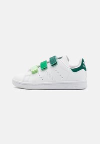 adidas Originals - STAN SMITH UNISEX - Sporta apavi - footwear white/collegiate green Miniatūras attēls 1