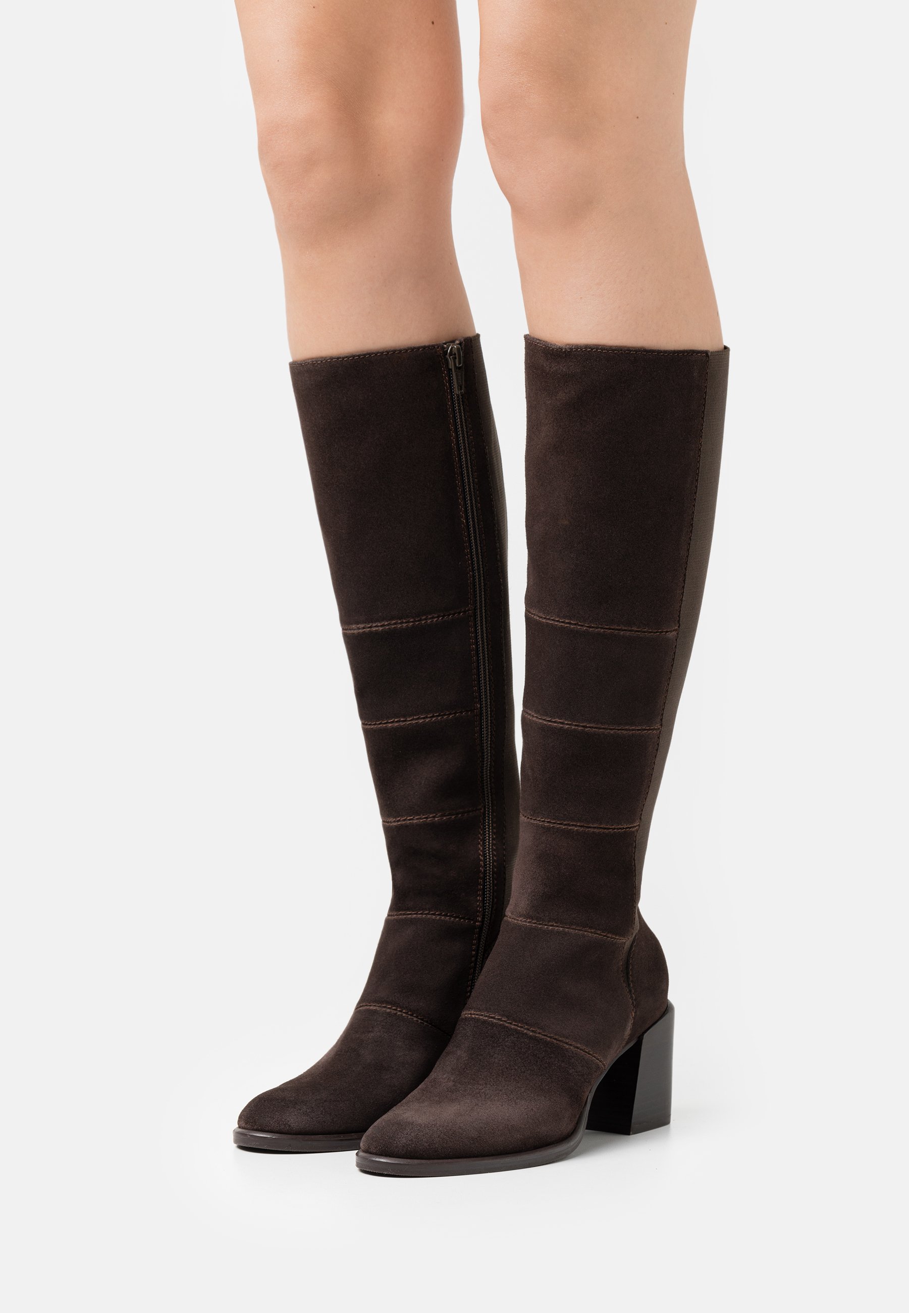 stivali testa di moro