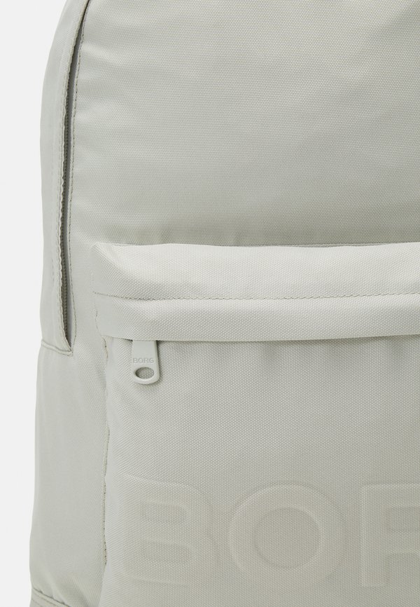 EMBOSSED STREET BACKPACK UNISEX - Rucksack - silver birch3