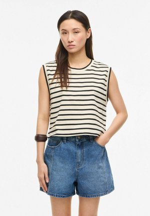 Rouge Edit TOP ROUSARAH RUNDHALS - Top - meteorite