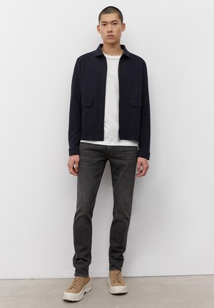 MODELL SJÖBO - Jeans slim fit - eco black wash