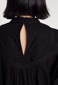 2nd Day MELISANDRA ROMANCE - Denné šaty - meteorite black