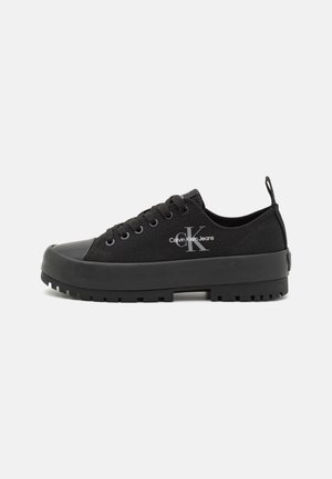 Calvin Klein Jeans, LUGGED HYBRID LACEUP - Zapatillas - triple black