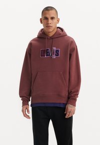Levi's® Skateboarding SKATE HOODED UNISEX - Jersey con capucha - red mahogany/purple