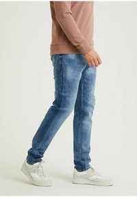 CHASIN' Vaqueros rectos - light blue
