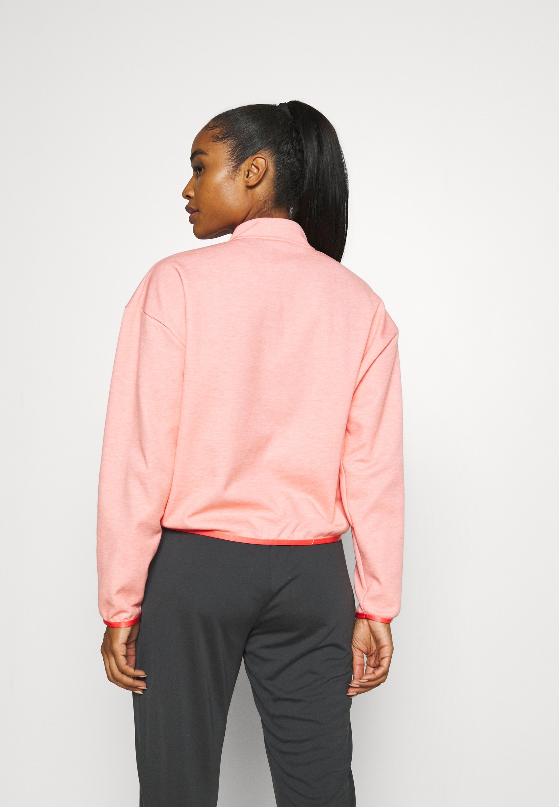 Women FC MIDLAYER - Long sleeved top Women FC MIDLAYER - Long sleeved top