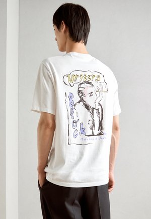 Scotch & Soda REGULAR FIT FRONT BACK ARTWORK - Tričko s potlačou - white