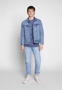 Urban Classics BASIC CREW - Sweter