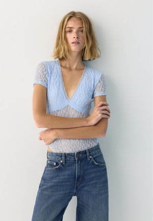 PULL&BEAR SHORT SLEEVE - Body - light blue