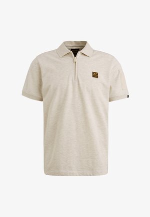 Helles beiges Poloshirt mit einem kurzen Reißverschluss und einer Brusttasche. Hergestellt aus weichem, strukturiertem Stoff mit klassischem Kragen und kurzen Ärmeln.