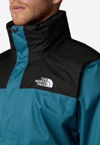 The North Face M EVOLVE II TRICLIMATE JACKET - EU - Hardshell jacket - mallard blue tnf black