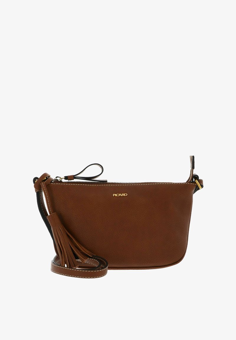 Sac bandoulière en cuir marron avec une finition texturée, fermeture zippée et un détail de pompon. Comprend une sangle fine et amovible. Accent de logo doré.