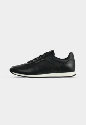 MICHAEL Michael Kors, CINDY TRAINER - Baskets basses - black