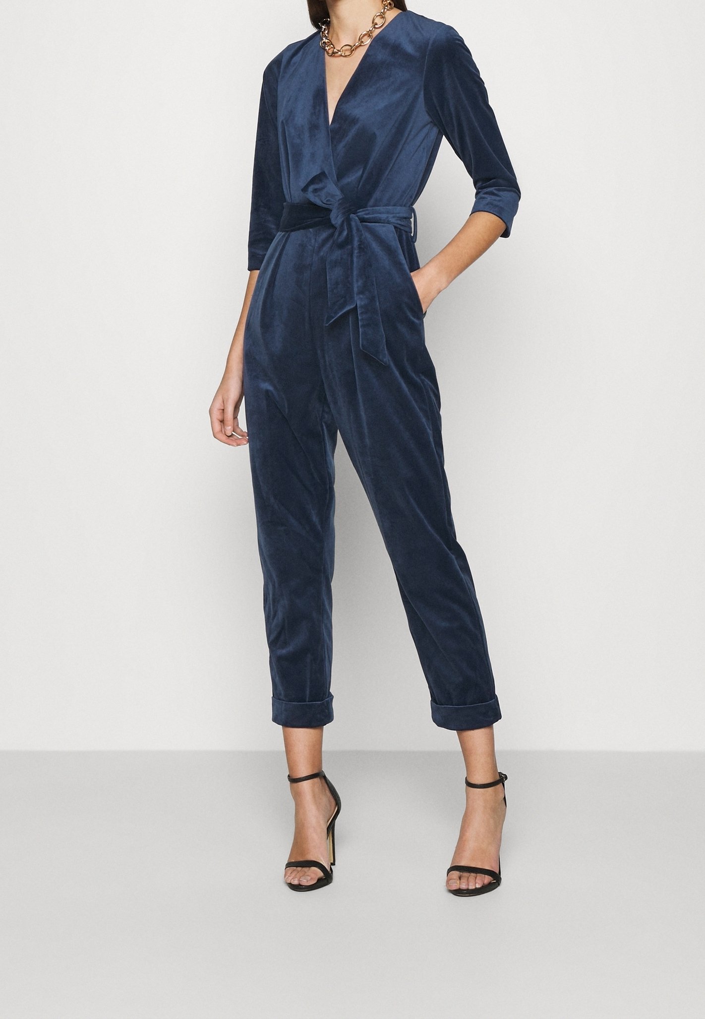 Jumpsuit Tuta Sportiva Donna Zalando Tuta Jumpsuit Tuta Ciniglia