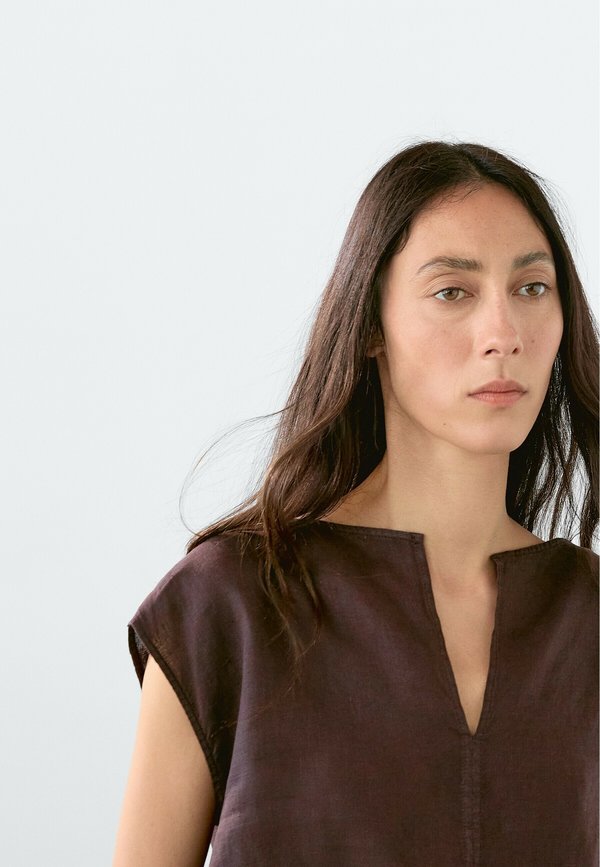 WITH ELASTICATED HEM - Blouse - mottled bordeaux4