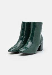 RAID Botines - green