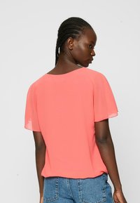 Cloud 5ive 2-LAGIG MIT FLEDERMAUSÄRMELN - T-shirt basic - coral rose