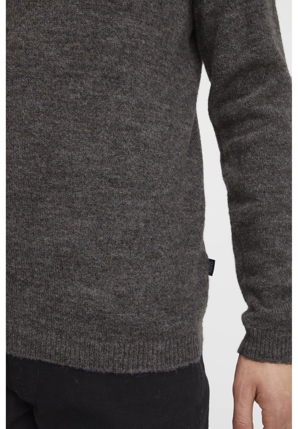 CFKRISTIAN - Jumper4