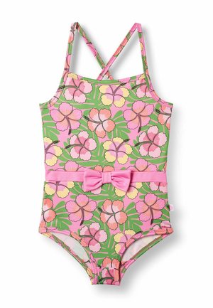 Meisjesbadpak met één stuk, versierd met roze, gele en oranje hibiscusbloemen op een groene achtergrond en een roze strikkenriem in de taille.