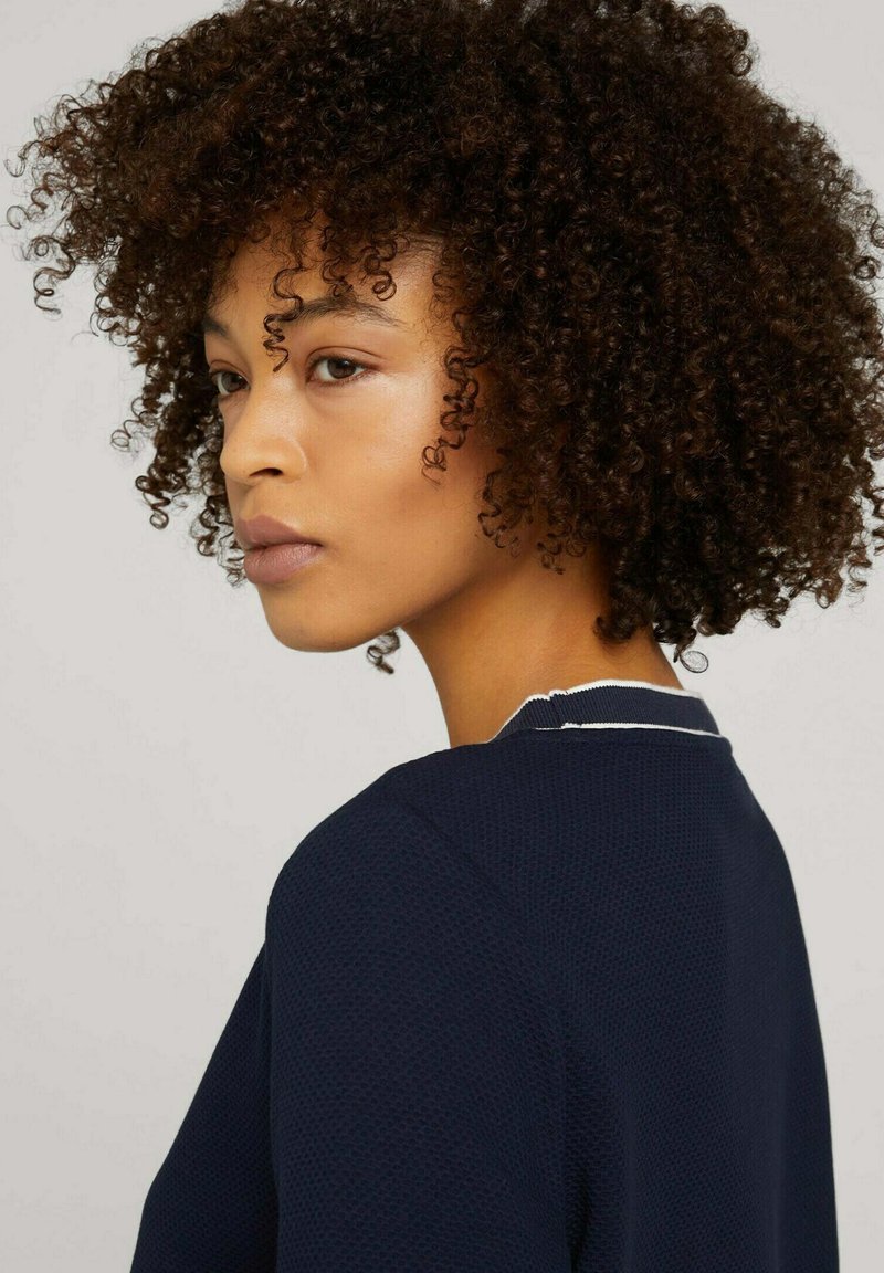 Damen Sweatshirts | TOM TAILOR BASIC Sweatshirt sky captain blue/dunkelblau - TW18660 Damen Sweatshirts | TOM TAILOR BASIC Sweatshirt sky captain blue/dunkelblau - TW18660