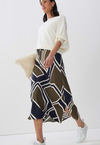 someday. OFLOW TOKIO - A-Linien-Rock - deep green