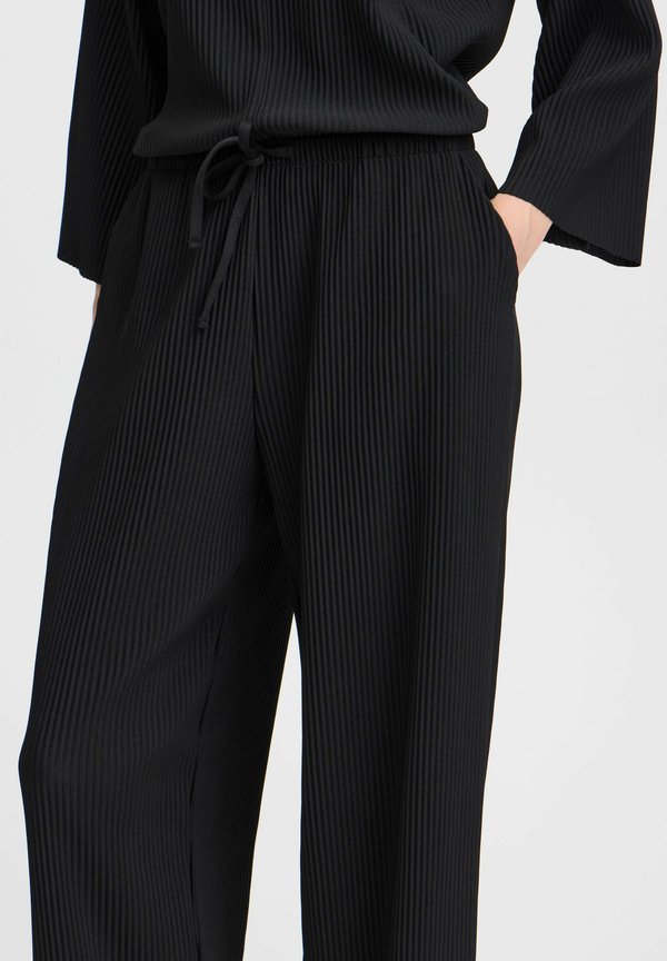 BYTRISSA - Trousers4