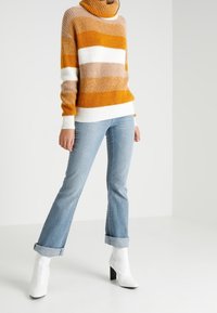 Even&Odd Maglione - ochre