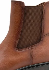 Tamaris Botines con plataforma - cognac
