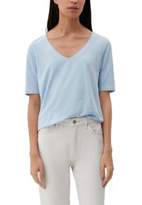 s.Oliver À BORD ROULOTTÉ - T-shirt basic - hellblau