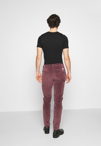 Levi's® Chinos - sassafras