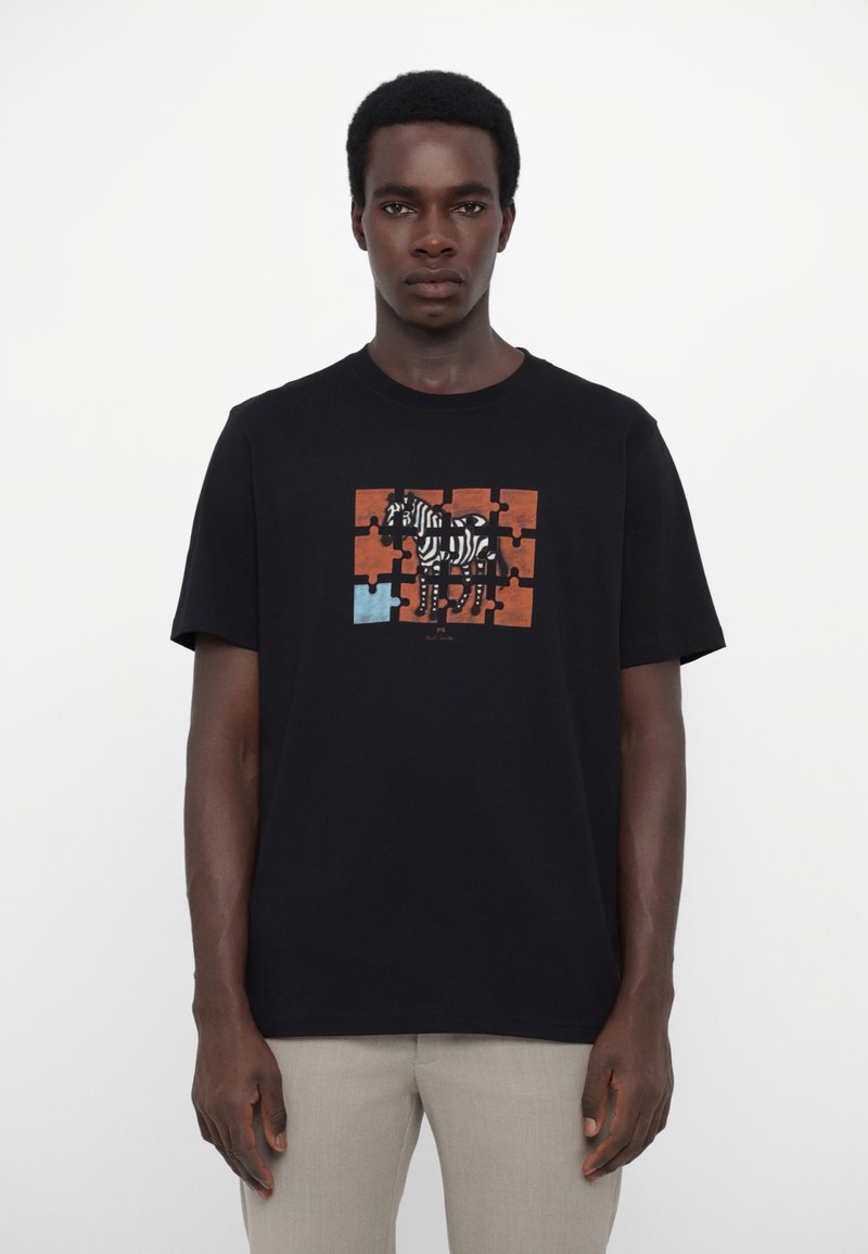 PS Paul Smith - JIGSAW ZEBRA - Printtipaita - black, Suurenna