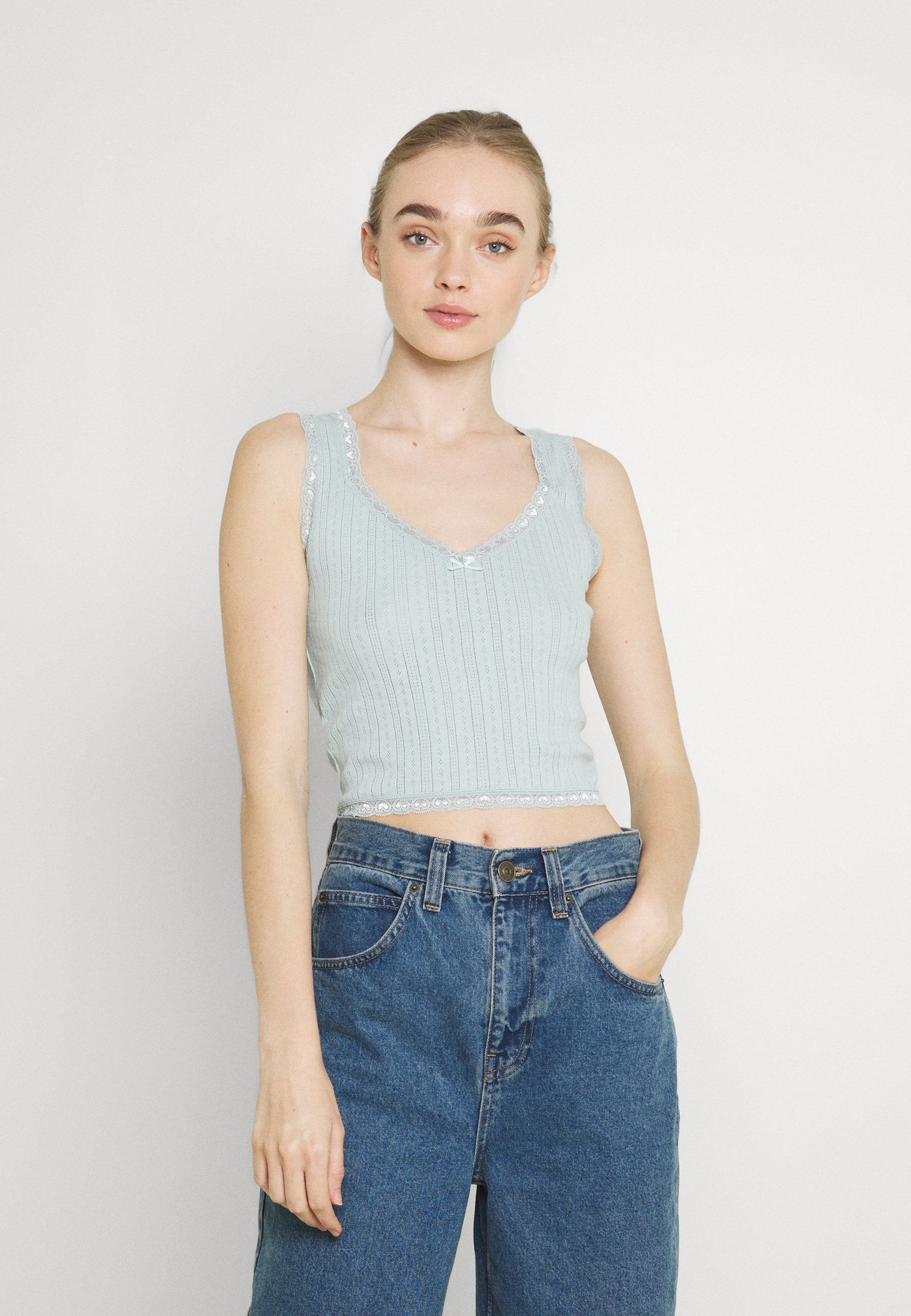 BDG Urban Outfitters LOLA TRIM SOLID 