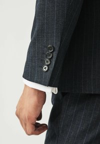 Next REGULAR FIT niebieski