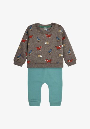 Sudadera marrón con patrones de zorro rojo, pato azul y erizo; pantalones turquesa; tejido de algodón suave; cuello redondo; botón a presión en el hombro.