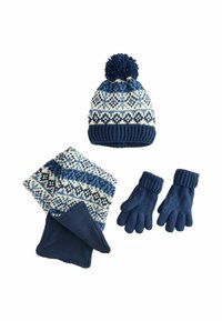 Stickad vinteraccessoarset bestående av en mönstrad mössa i marinblått och krämfärgat med pom-pom, matchande handskar och en halsduk med fleecefoder.