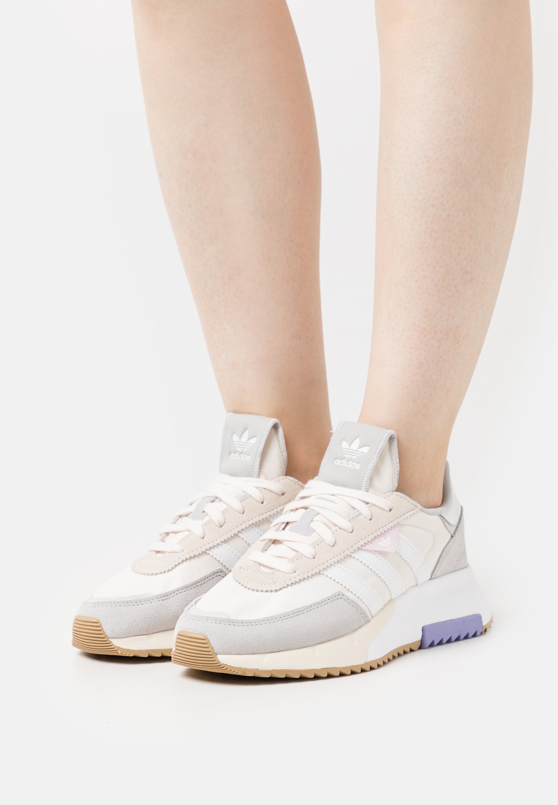 white light trainers