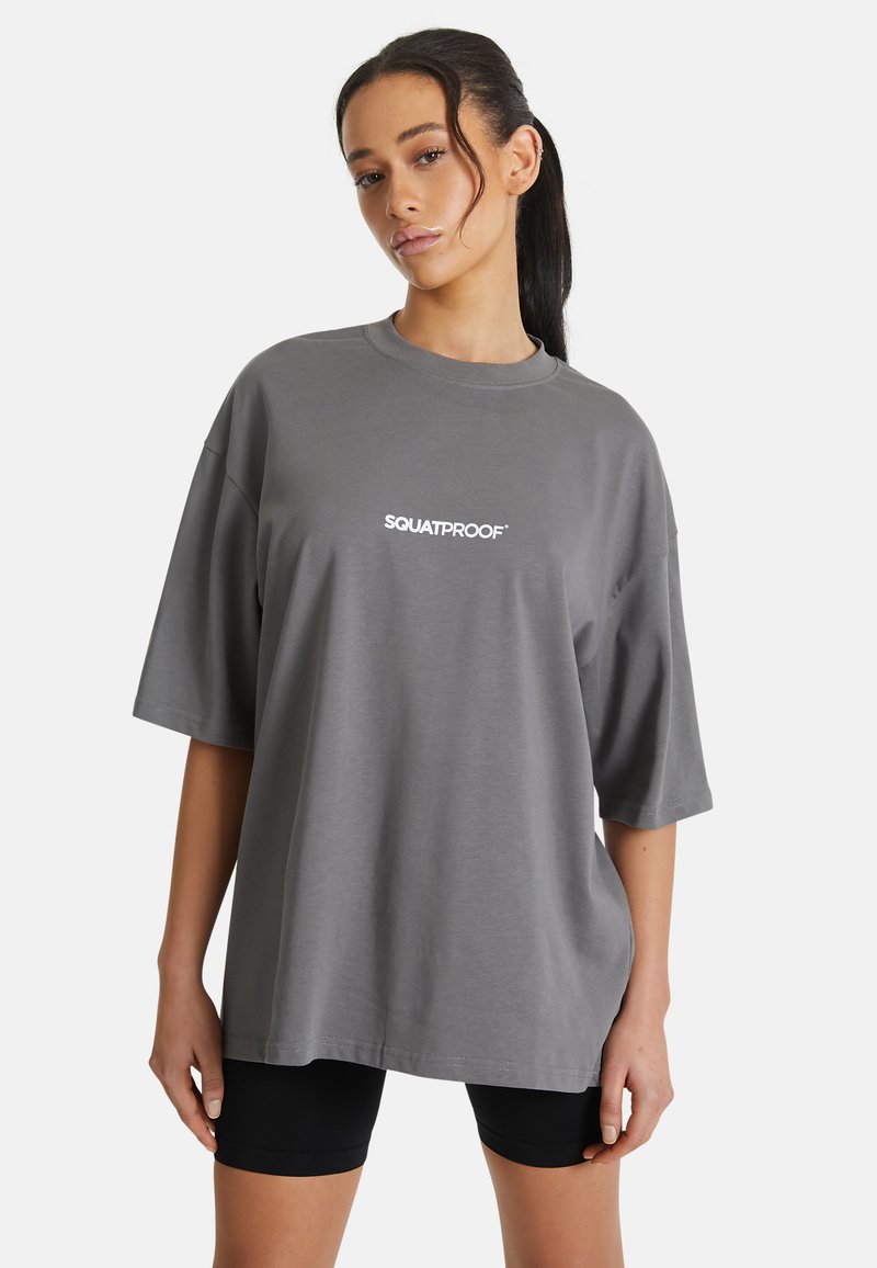 SQUATPROOF SP DOUBLE OVERSIZE PUMP COVER Tshirt print dark grey/lichtgrijs Zalando.be