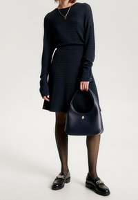 Tommy Hilfiger Stickad klänning - dark blue