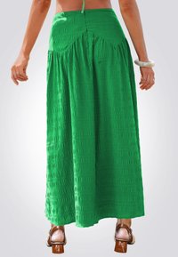Cupshe VIBRANT CRINKLED SLIT  - Maxirok - evergreen
