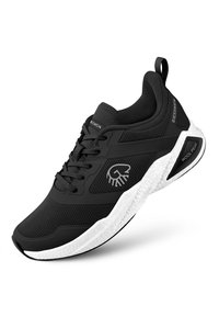 Schwarzer Sportschuh mit Mesh-Obermaterial, Gummisohle und weißen Akzenten. Verfügt über Schnürsenkel, Logodetail und eine Lasche an der Ferse.